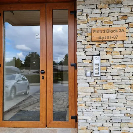 Pirin Golf With Private Garden Apartamento
